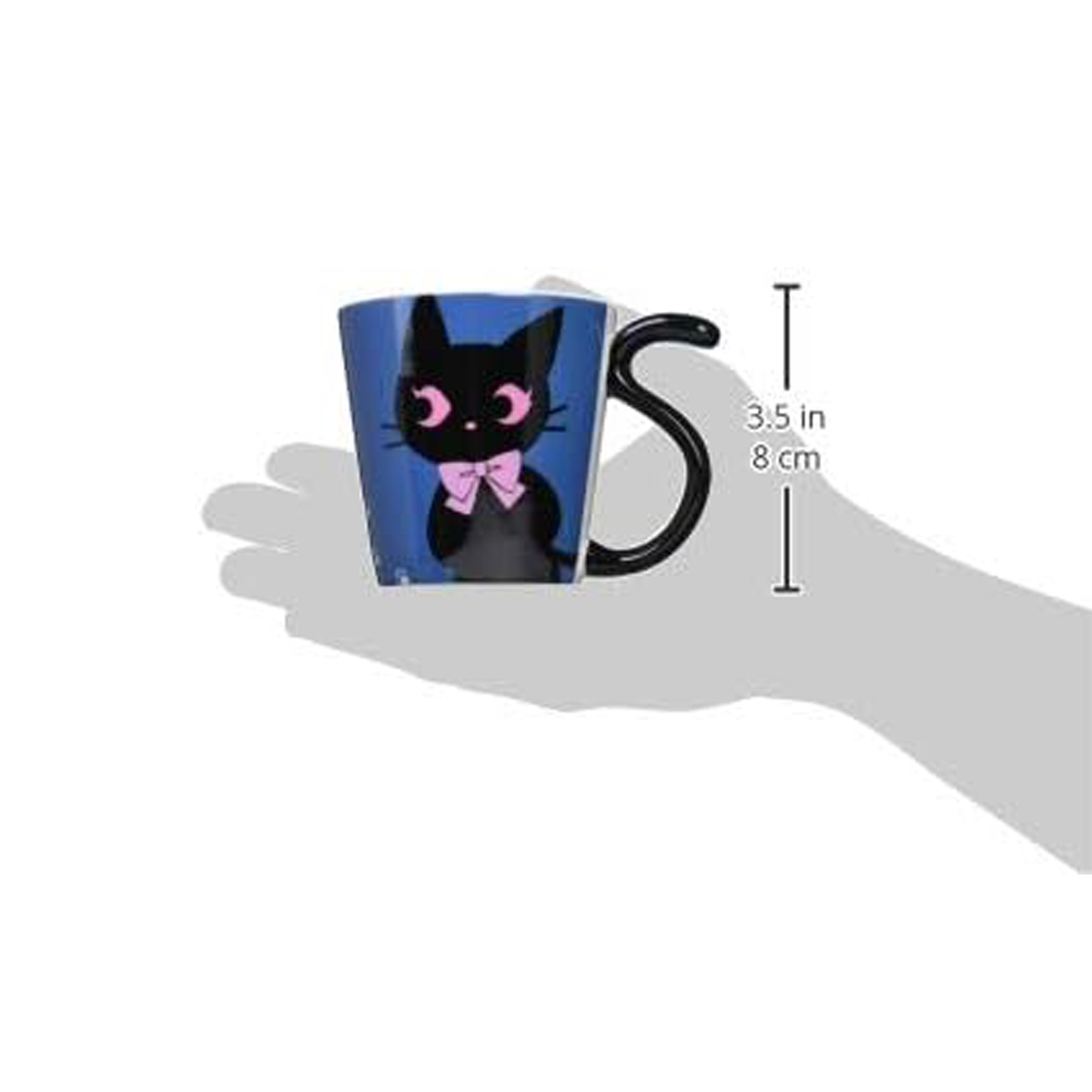 Mug with a black cat design held in a hand, showing dimensions.